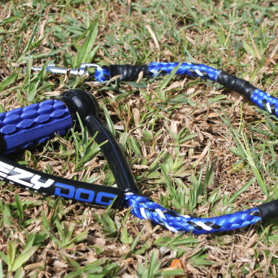 The Dog Outdoors EzyDog Cujo Bungee Leash + Zeta Waterproof Dog Collar Review