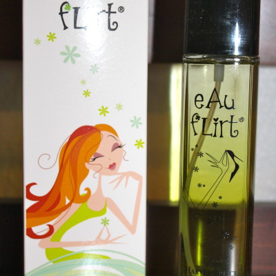 Harvey Prince Eau Flirt Perfume Giveaway *2012 Holiday Gift Guide*