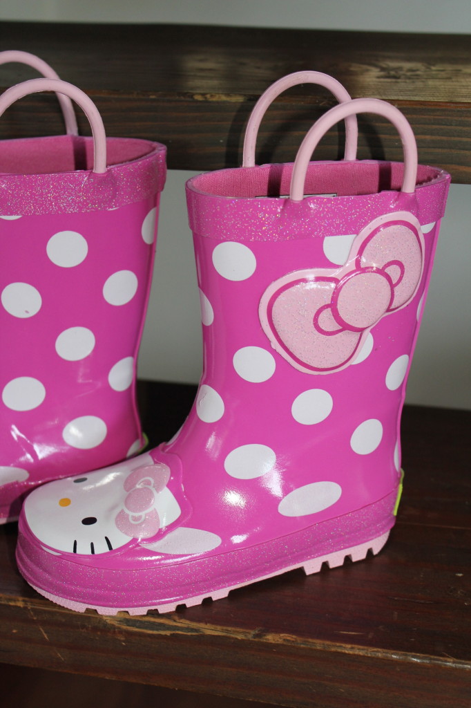 hello kitty rain boots