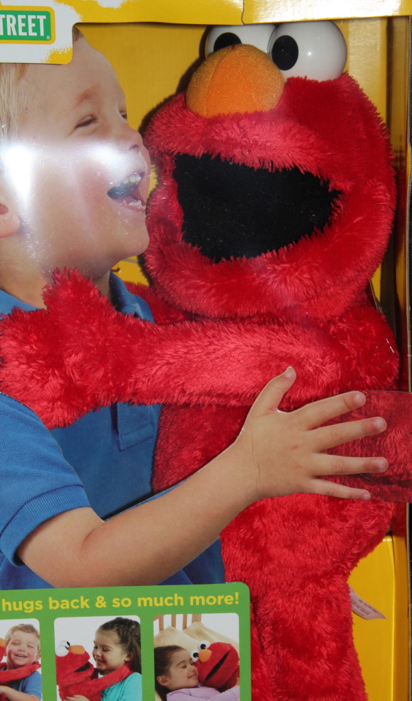 big hugs elmo