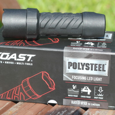 Coast Polysteel 400 Focusing LED Flashlight